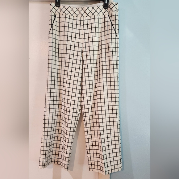 Women's Sara Campbell white pants with black stripes size M - Picture 5 of 10